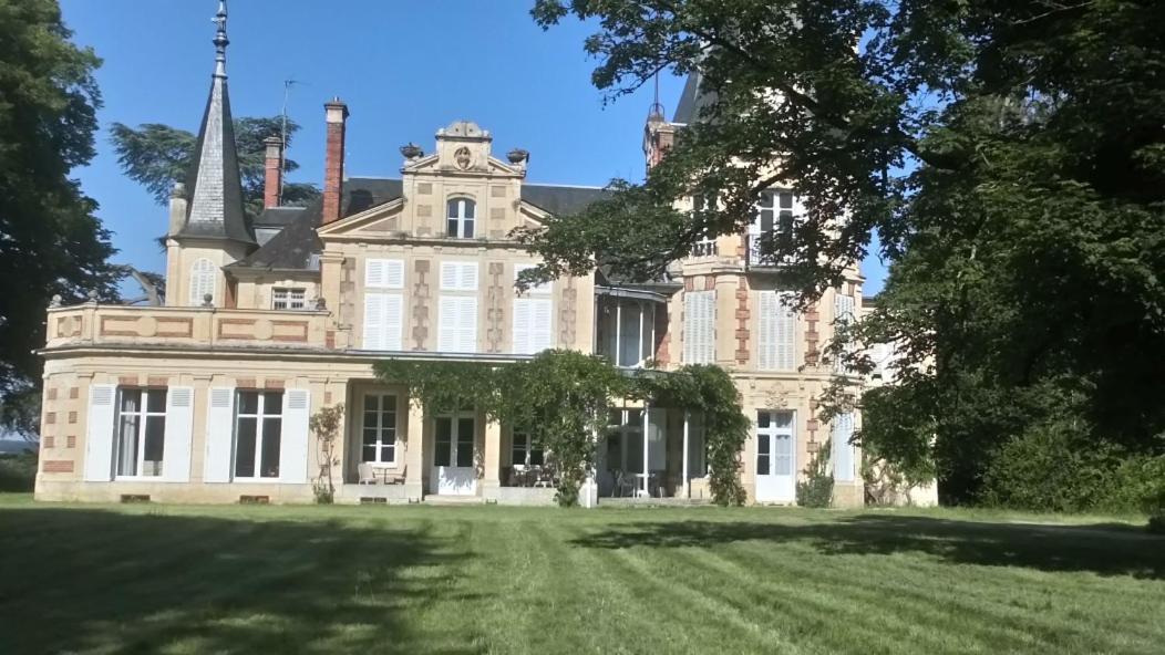 Chateau De Maucouvent Challuy Dış mekan fotoğraf