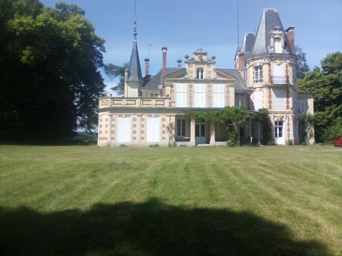 Chateau De Maucouvent Challuy Dış mekan fotoğraf